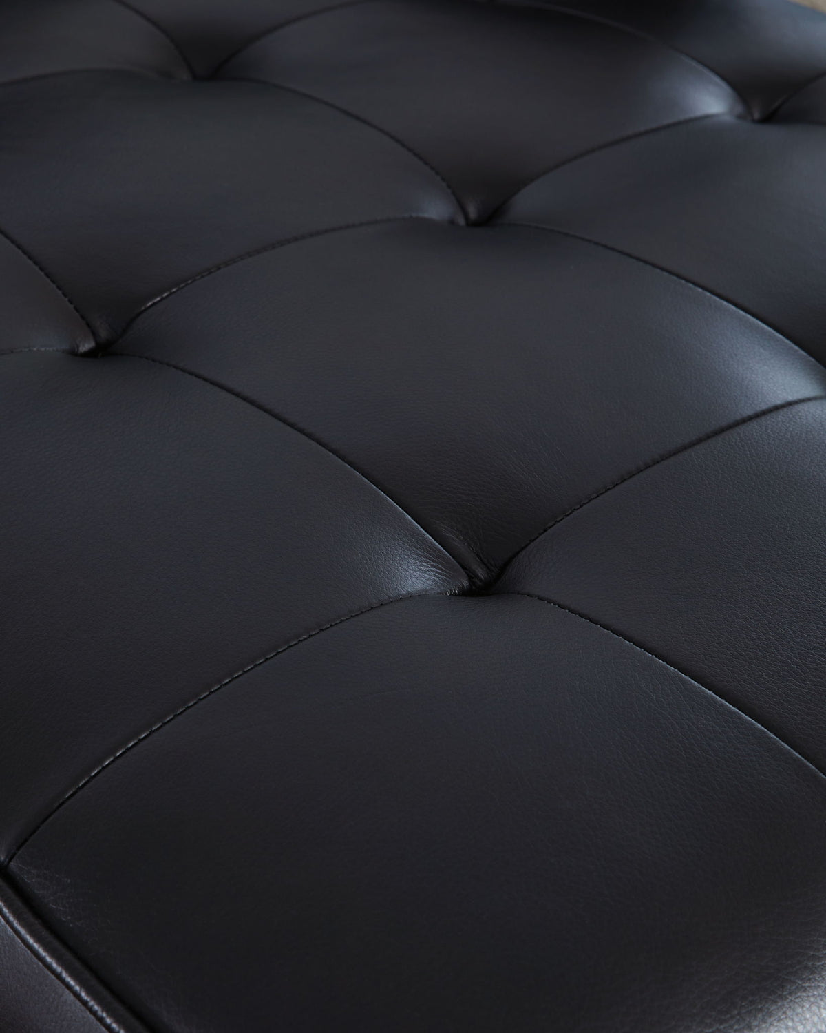 Bryceview - Loveseat - Onyx