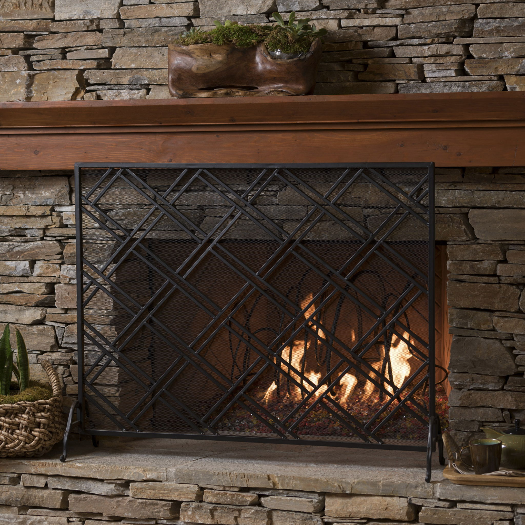 Elegant Design Fire Screen Protective Barrier Iron - Black