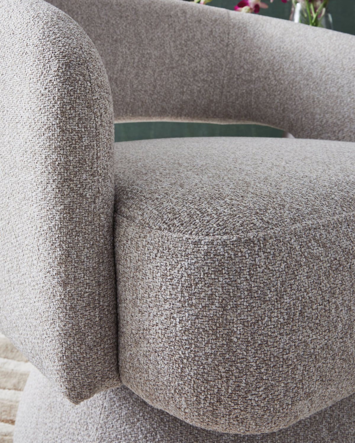 Nashkins - Swivel Accent Chair - Pebble