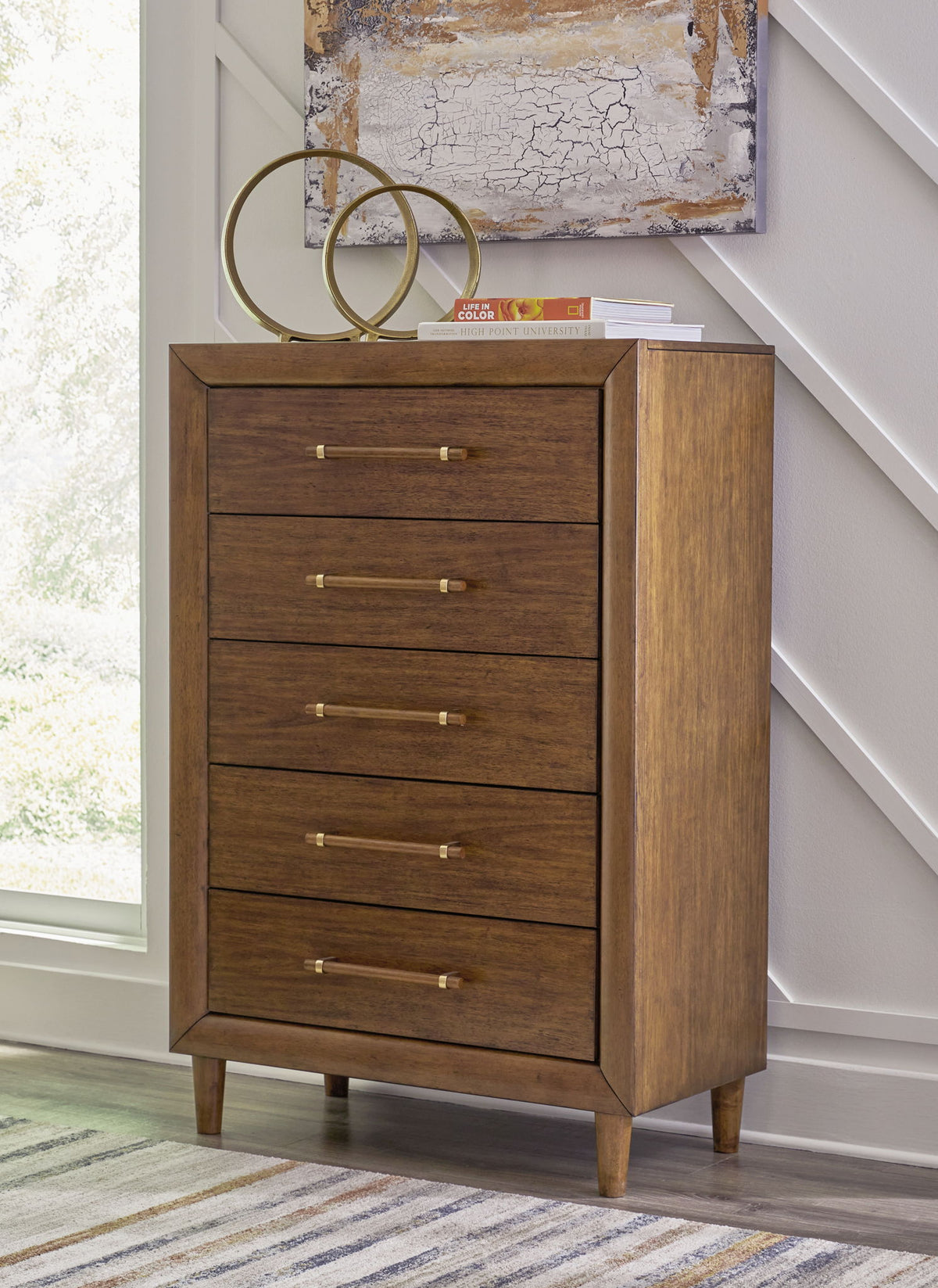 Lyncott - Five Drawer Chest - Brown