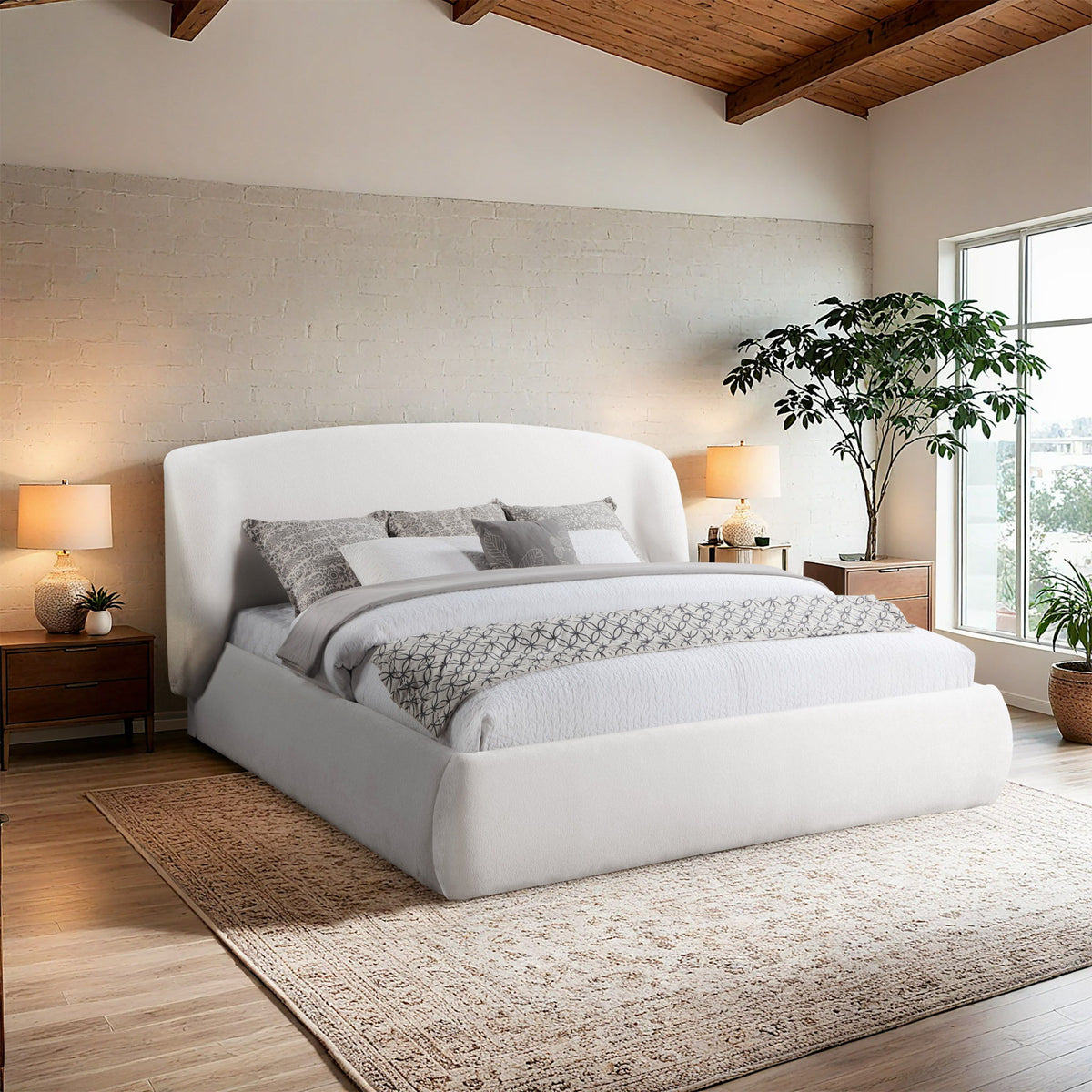 Sandro - Upholstered Bed