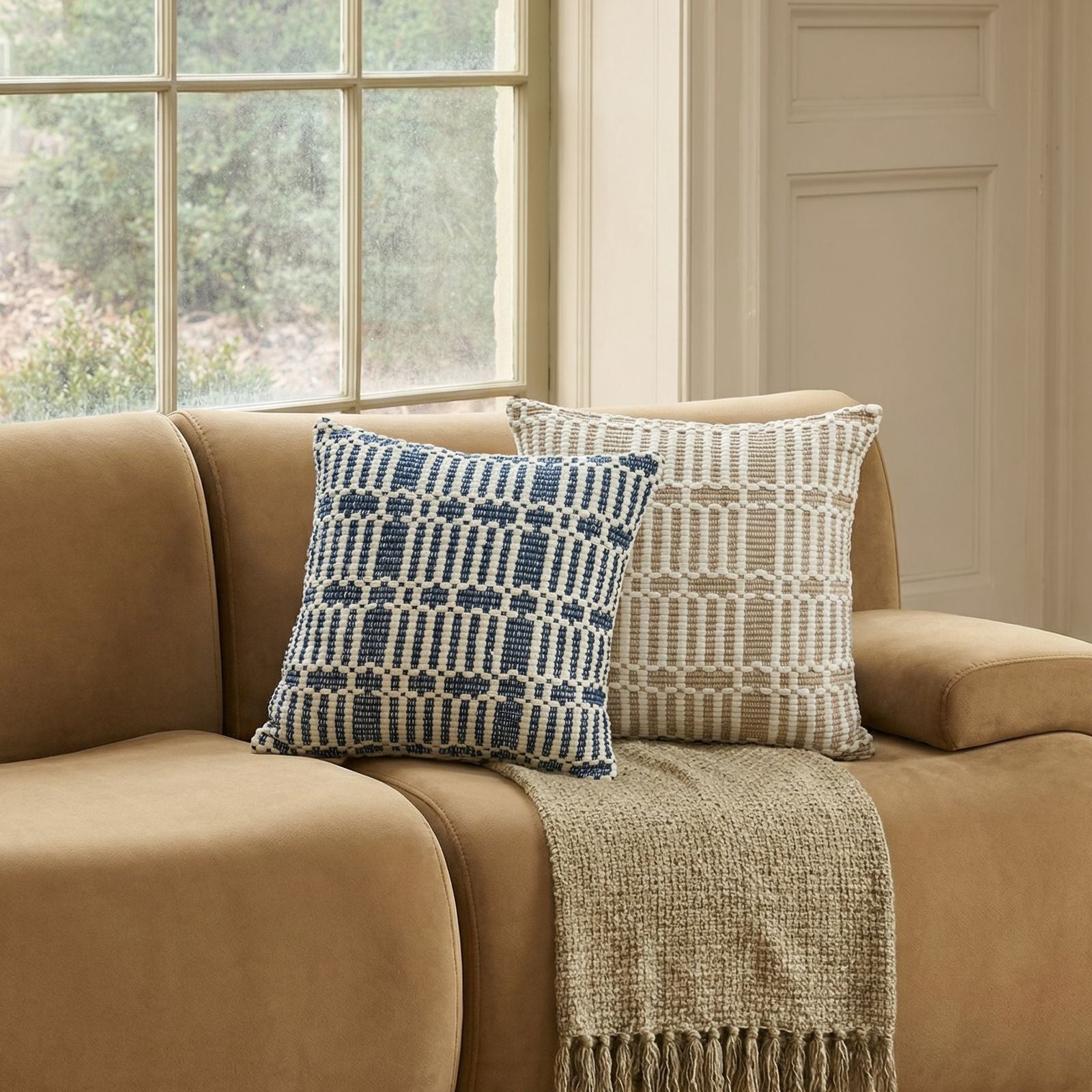 Maresh - 20" Square Woven Pillow