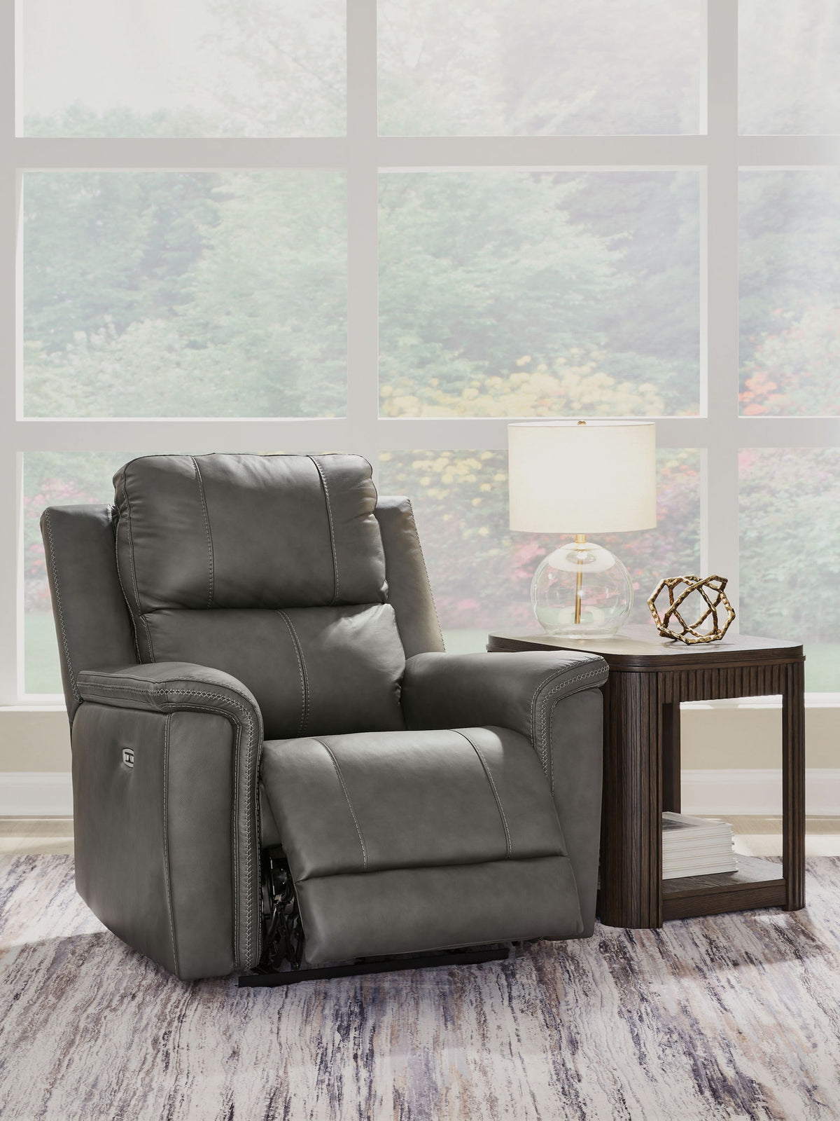 Bleckley - Power Recliner With Adjustable Headrest