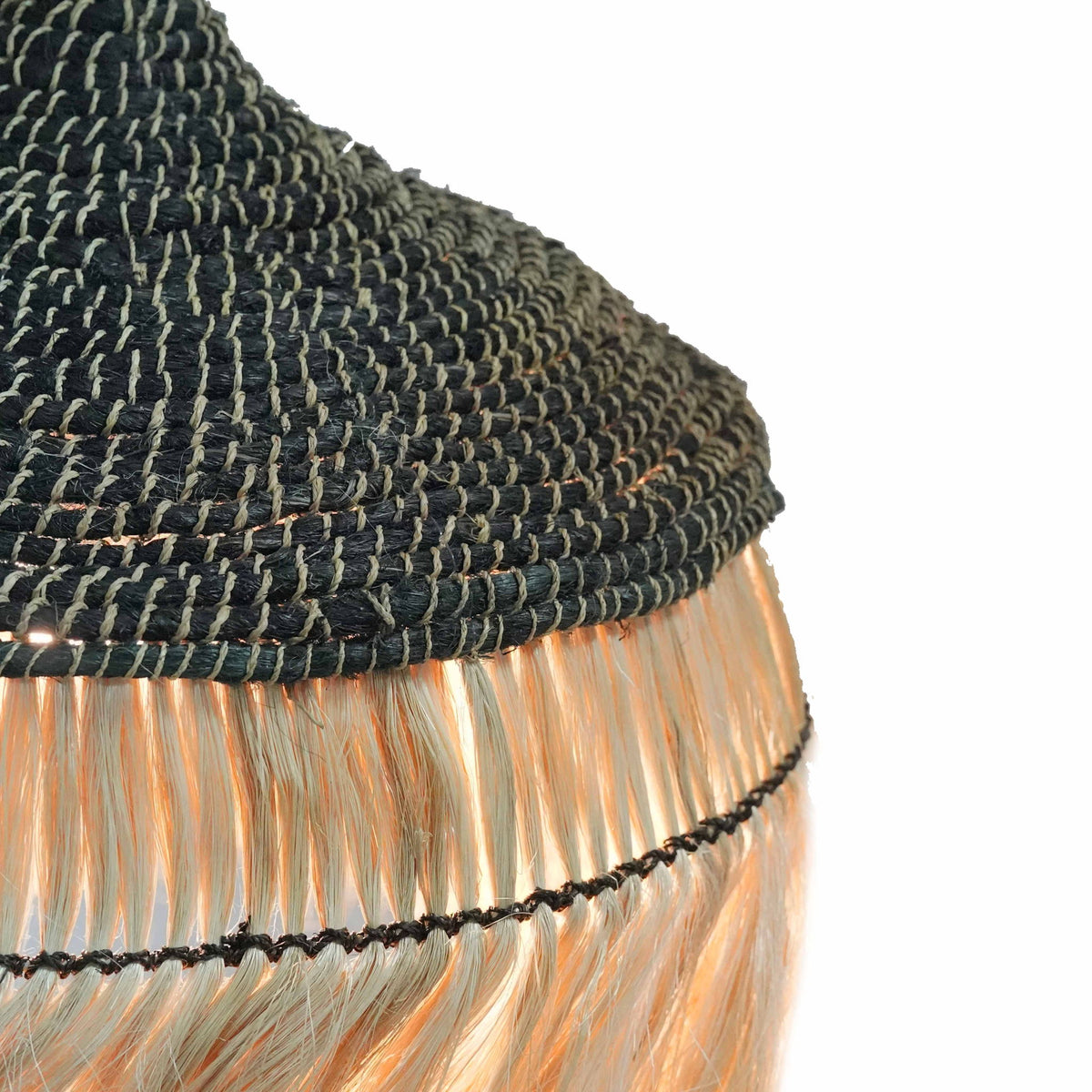 Sula - Upcycled Abaca Pendant Lamp - Natural / Black