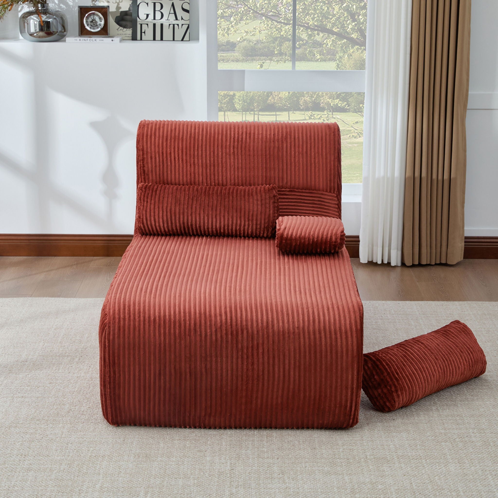Modern Chaise With Ergonomic Design