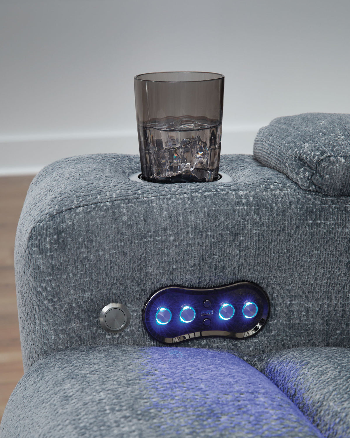 Studio Cave - Power Reclining Loveseat with Console - Steel