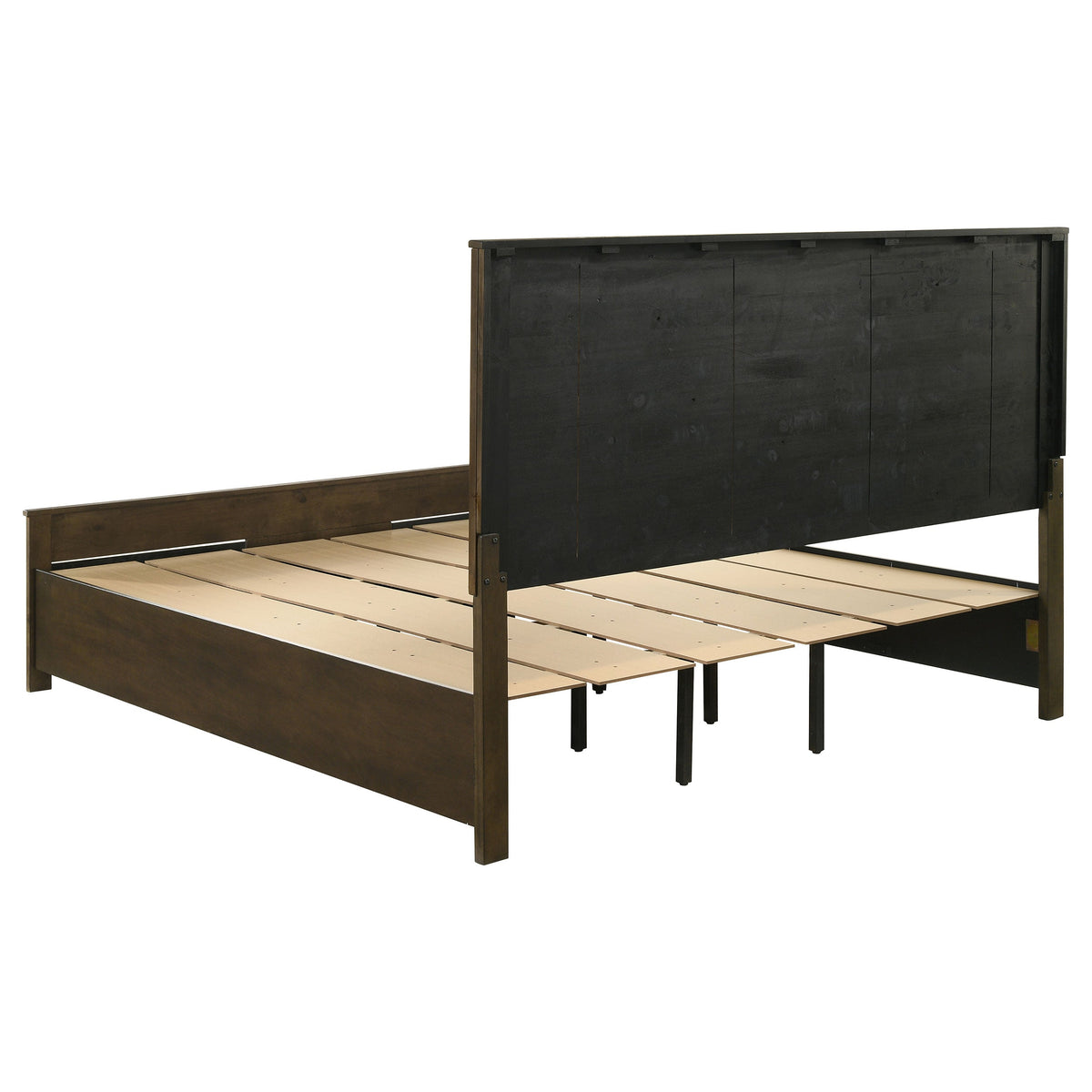 Woodmont 5-piece Bedroom Set Golden Brown