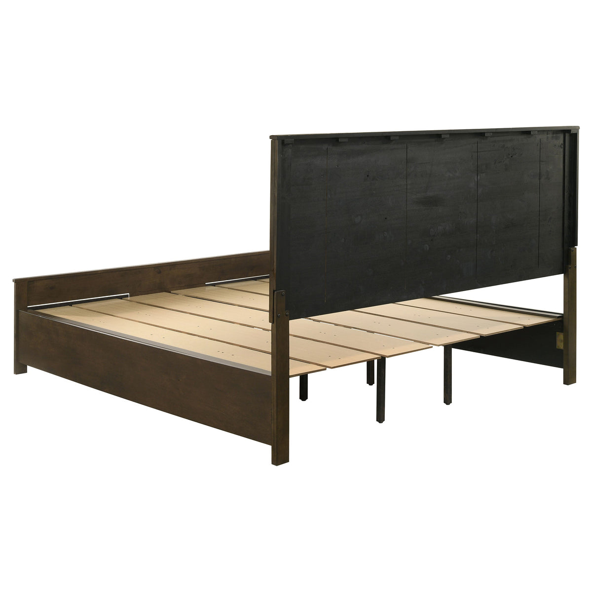 Woodmont 5-piece Bedroom Set Golden Brown