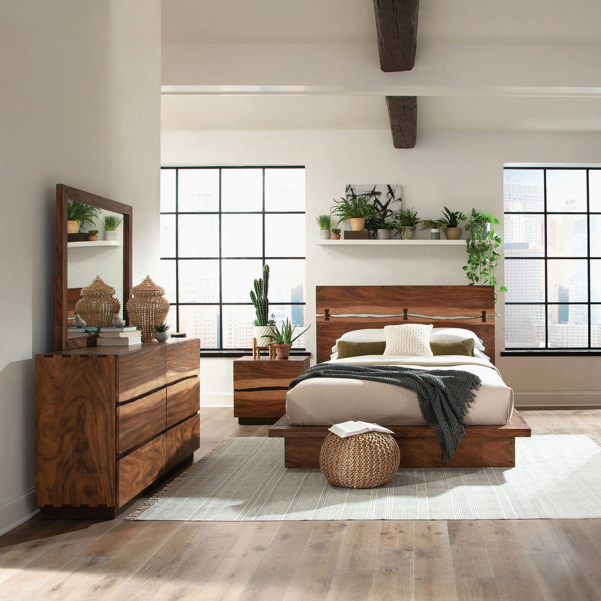 Winslow 4-piece Bedroom Set Smokey Walnut