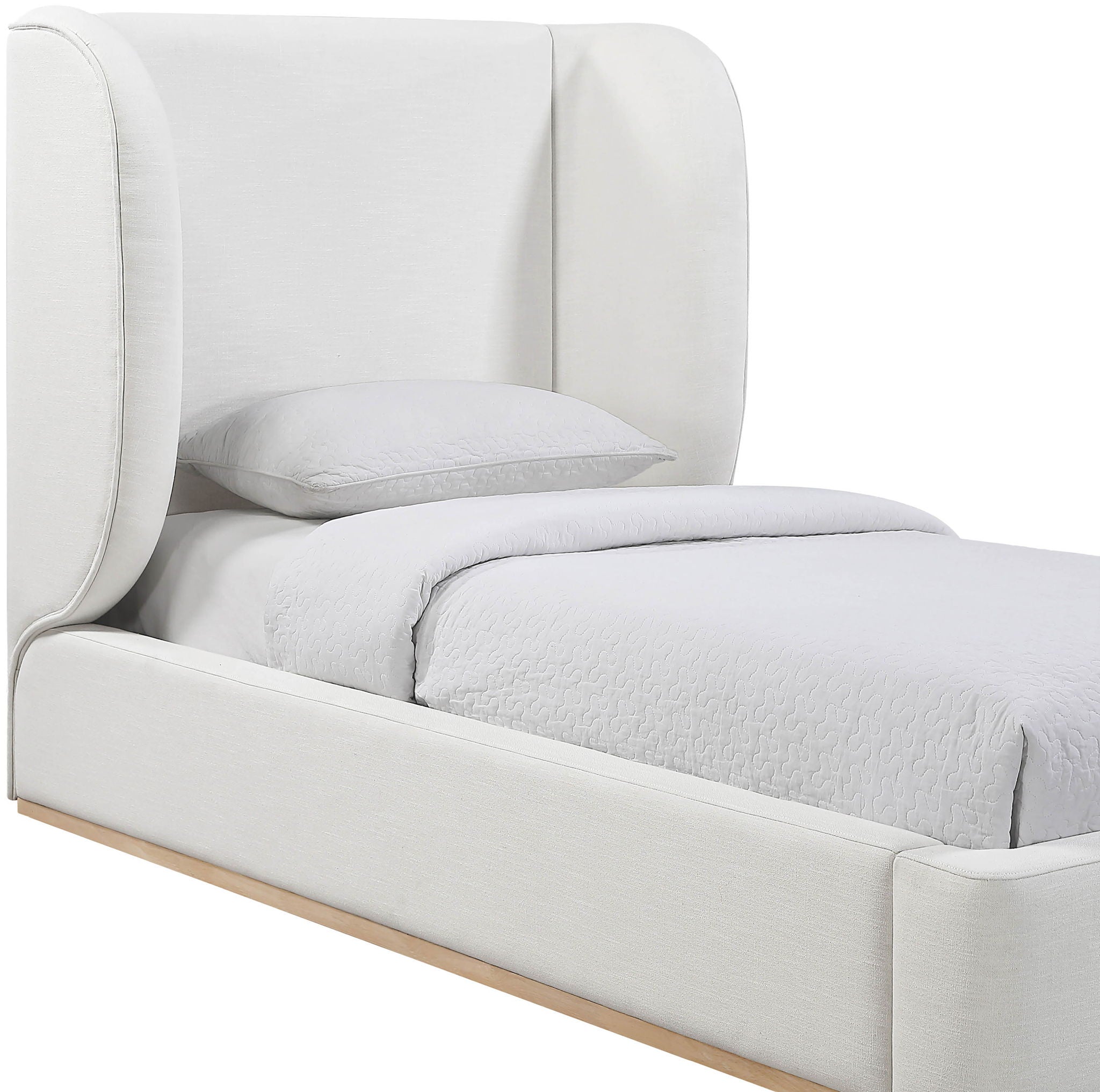 Aurin - Upholstered Bed