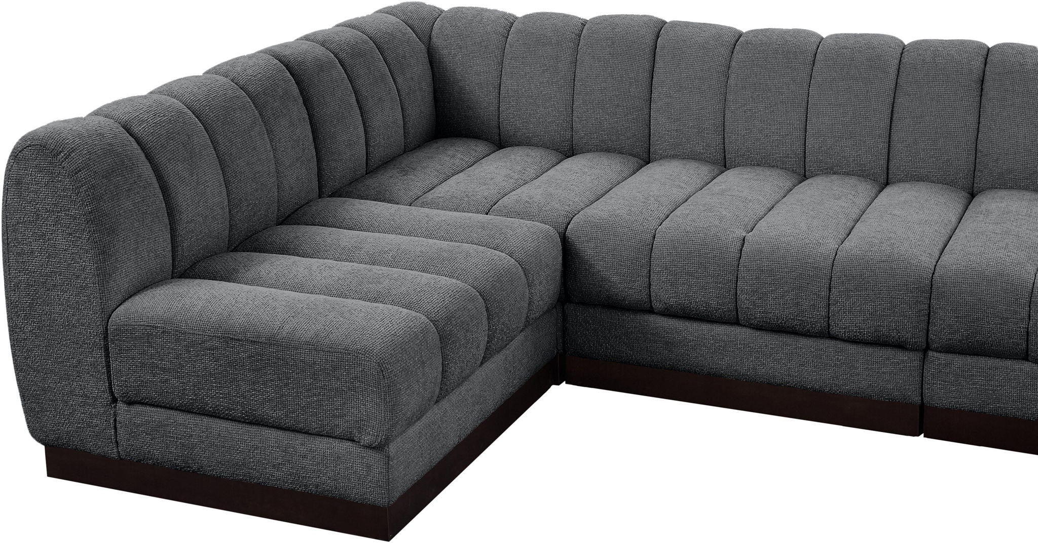 Quinn - 6 Piece Modular Sectional