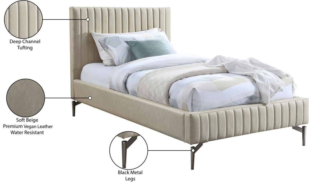 Gallo - Bed