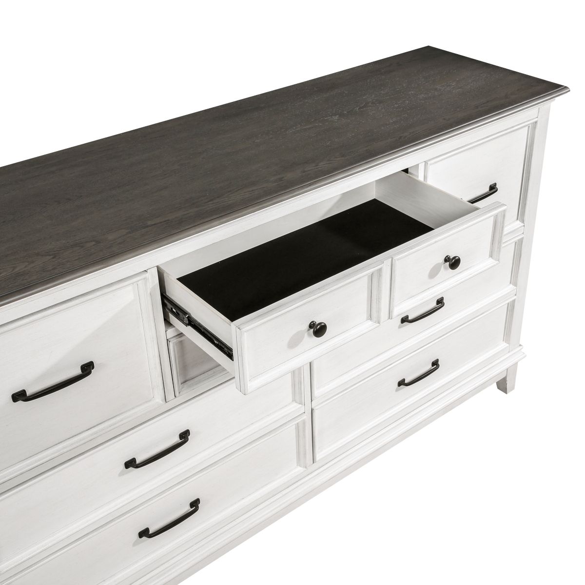 Chesterton - Dresser - White / Brown