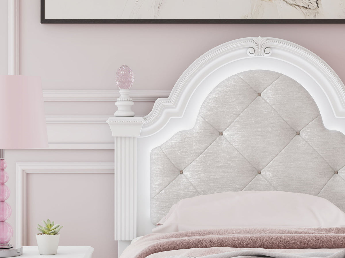 Kozlani - Upholstered Panel Bed