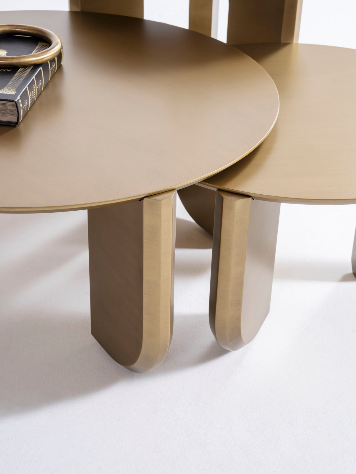 720 Gold 3-Piece Coffee Table Set
