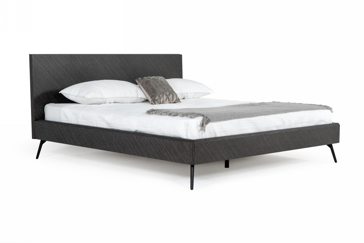 Gaige - Eastern King Modern Grey Elm Bed