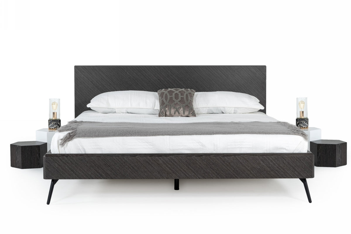 Gaige - Eastern King Modern Grey Elm Bed