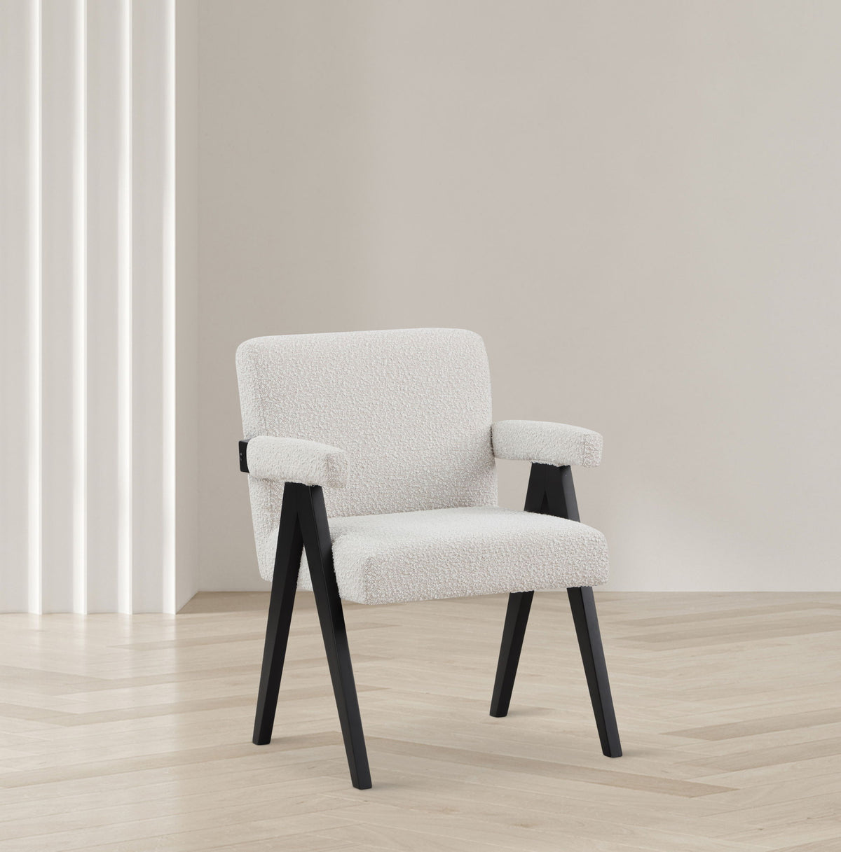 Woodloch - Accent Chair With Black Frame