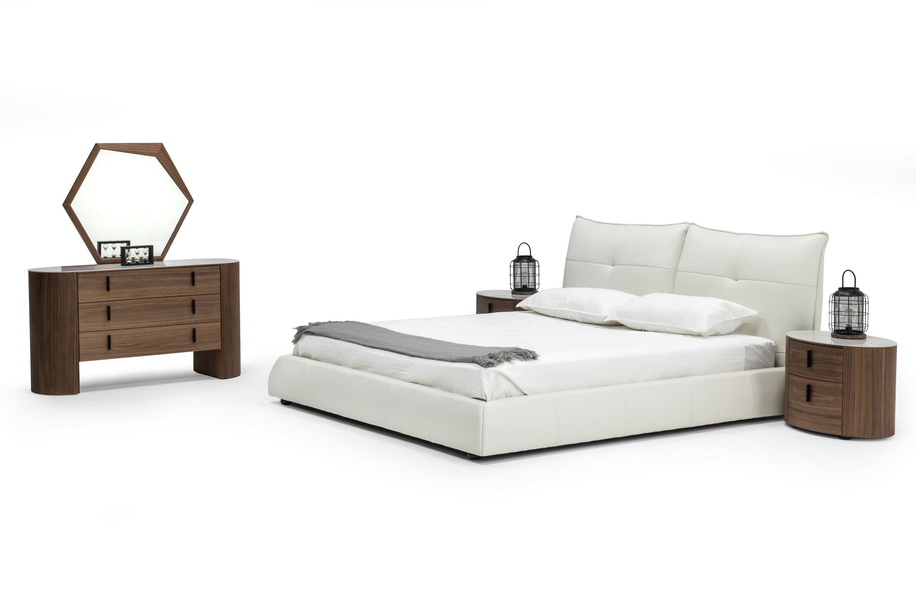 Modrest Patrick - Modern White Leather Bed
