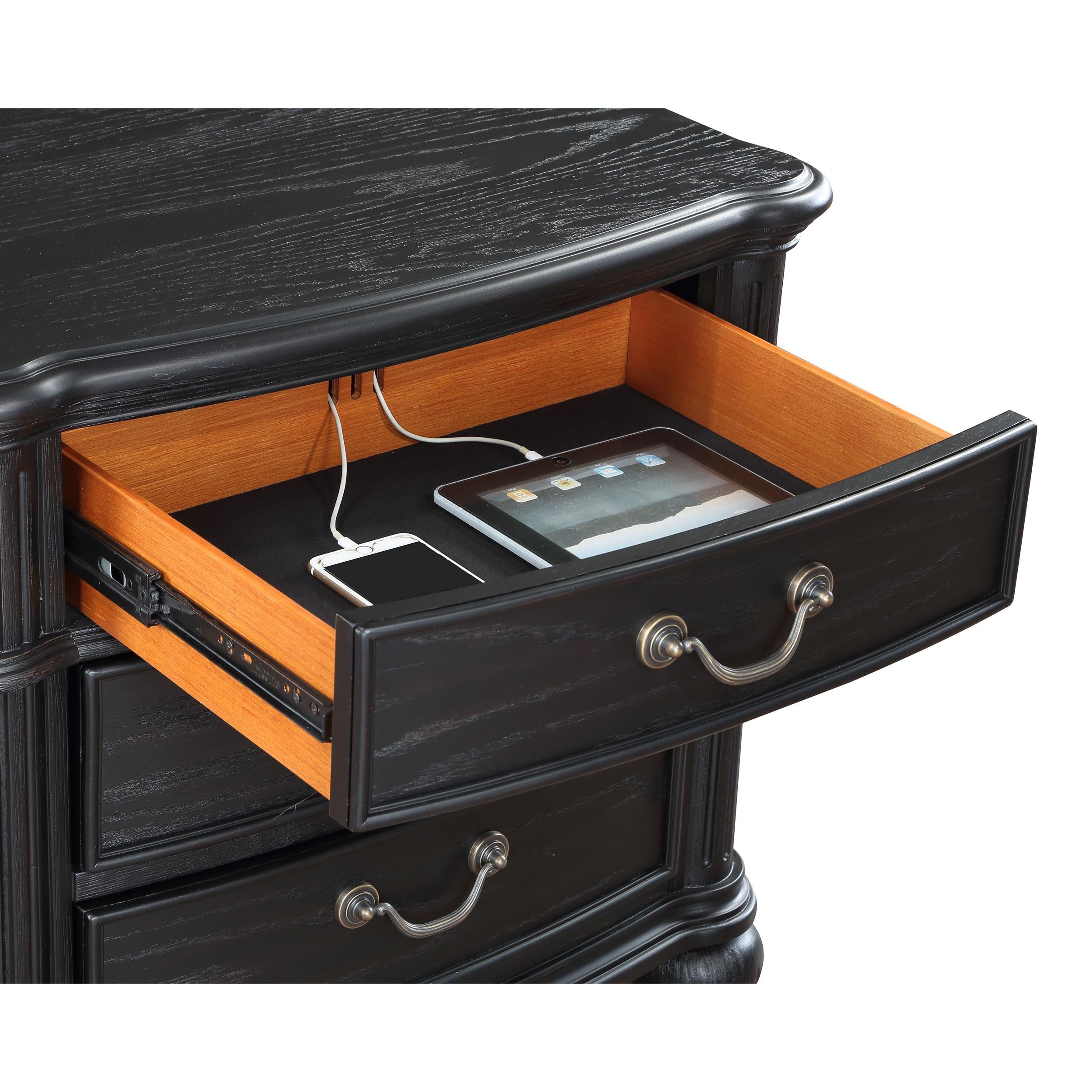 Diamond Modern Furniture COA Celina 3-Drawer Nightstand 224762 IMAGE 11