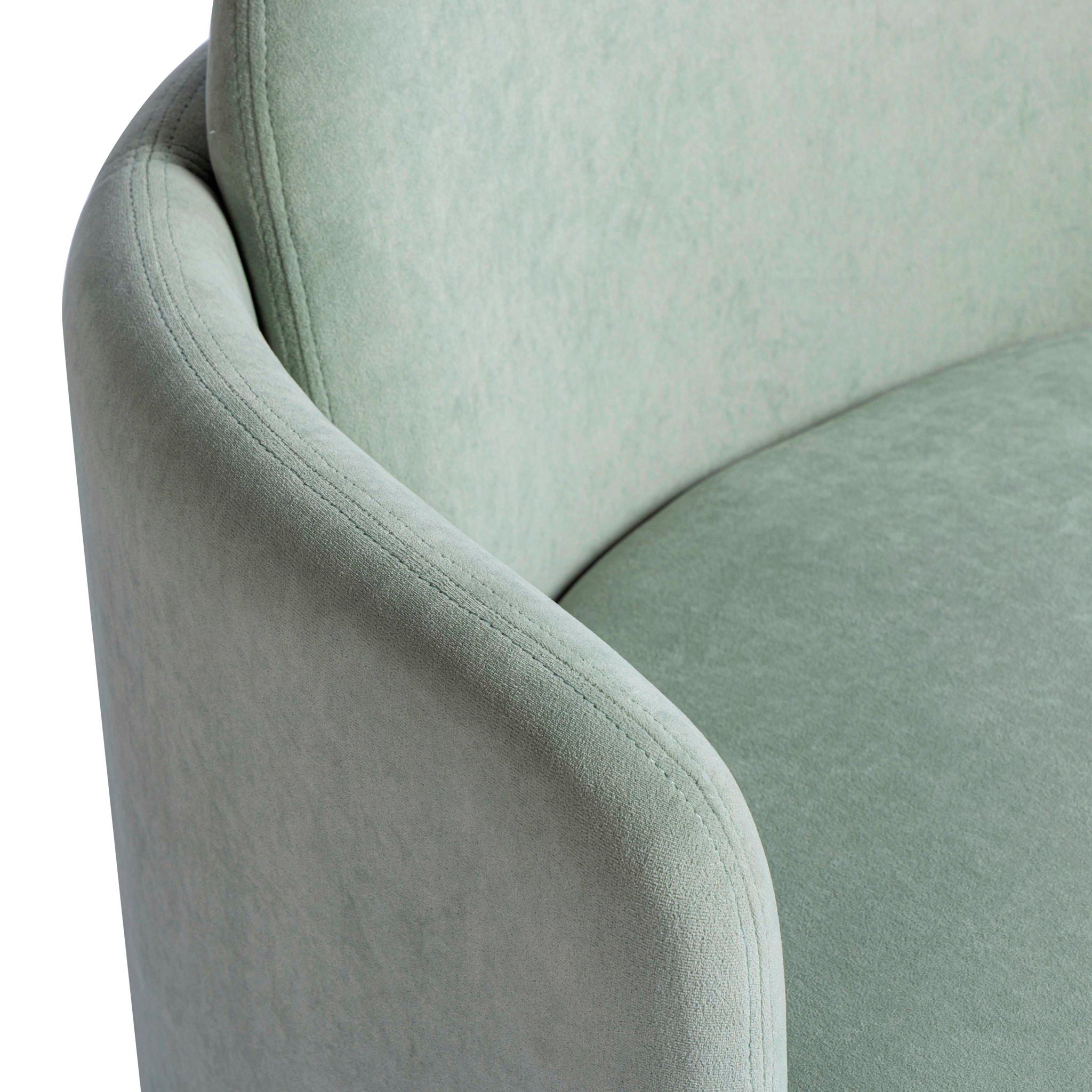 Wolfie - Swivel Chair
