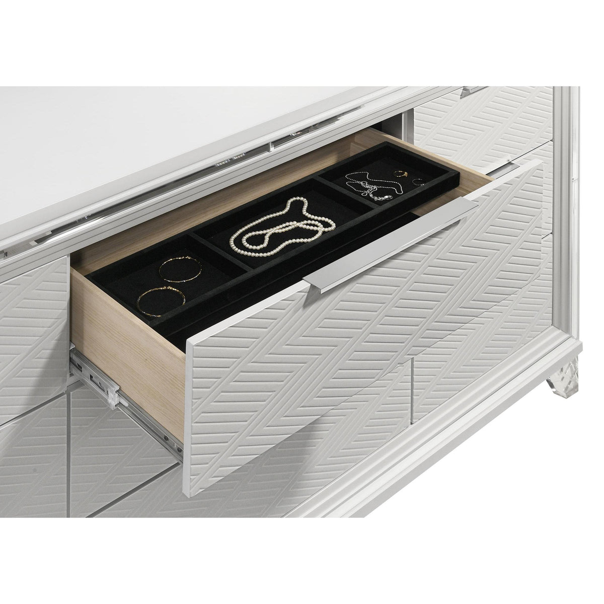 Marmore 9-Drawer Dresser 224963