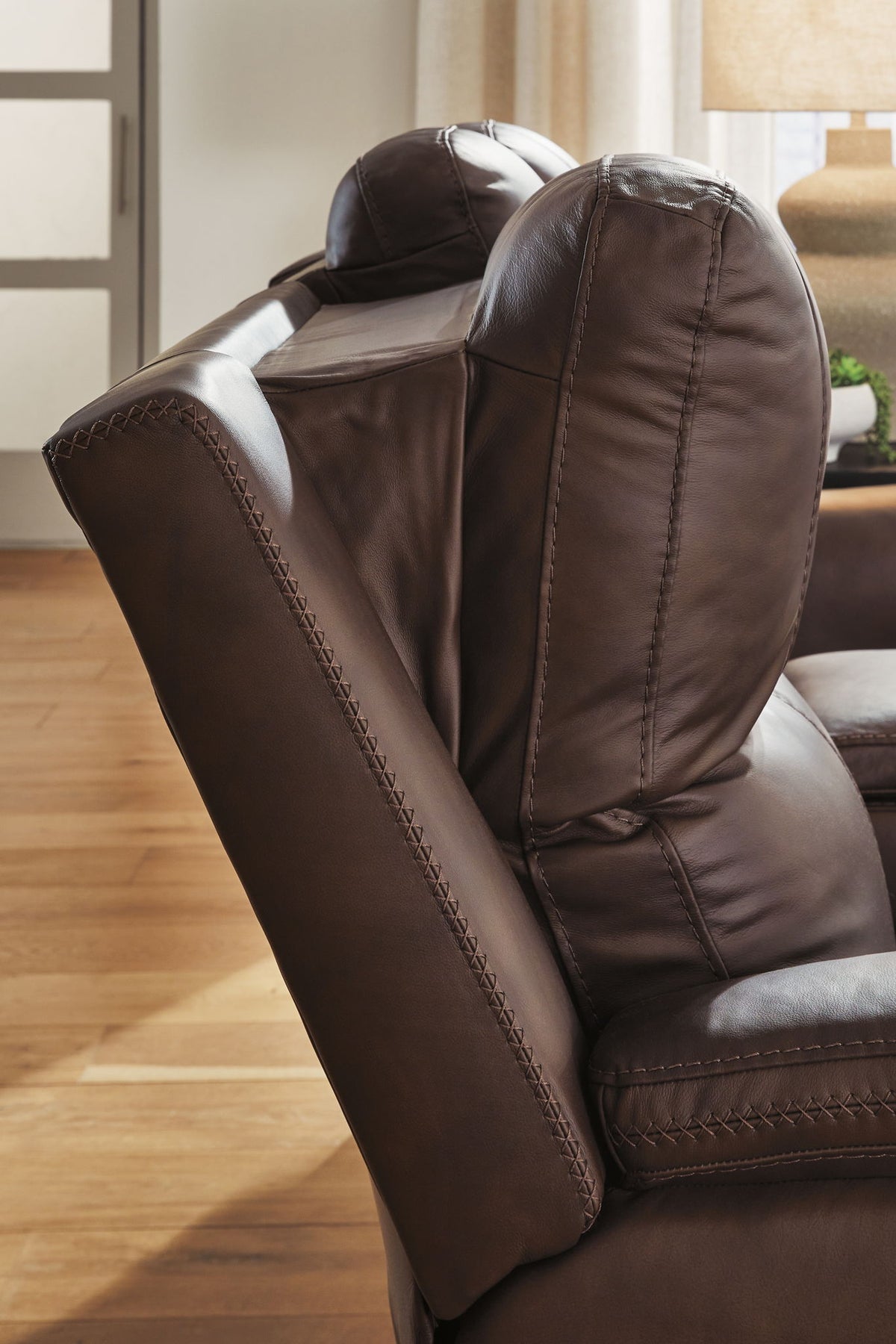 Bleckley - Power Recliner With Adjustable Headrest