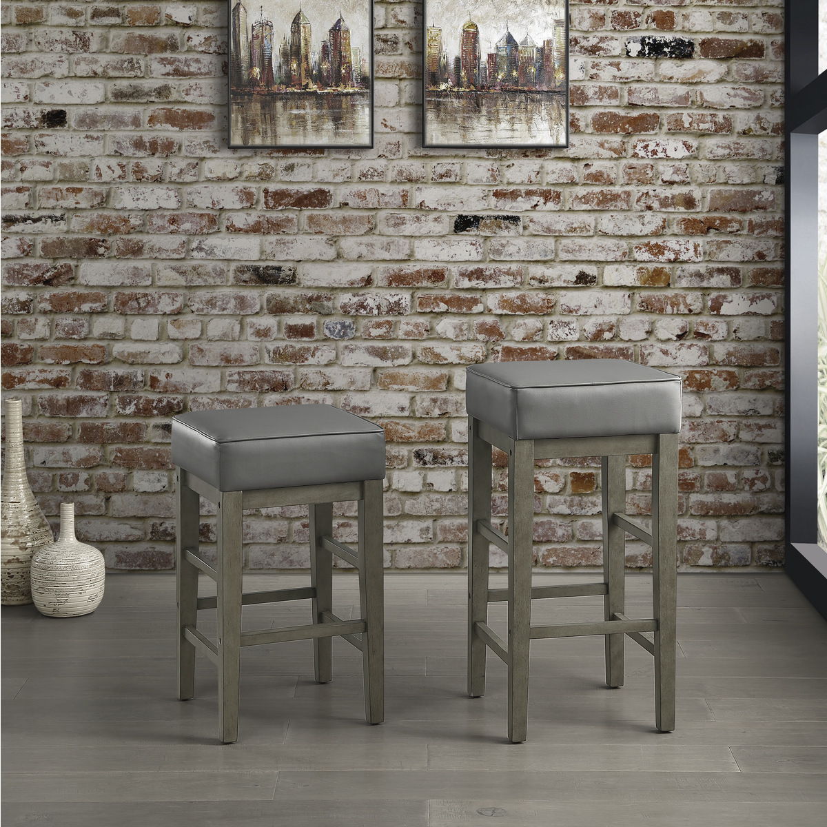 Pittsville - Counter Height Stool (Set of 2)