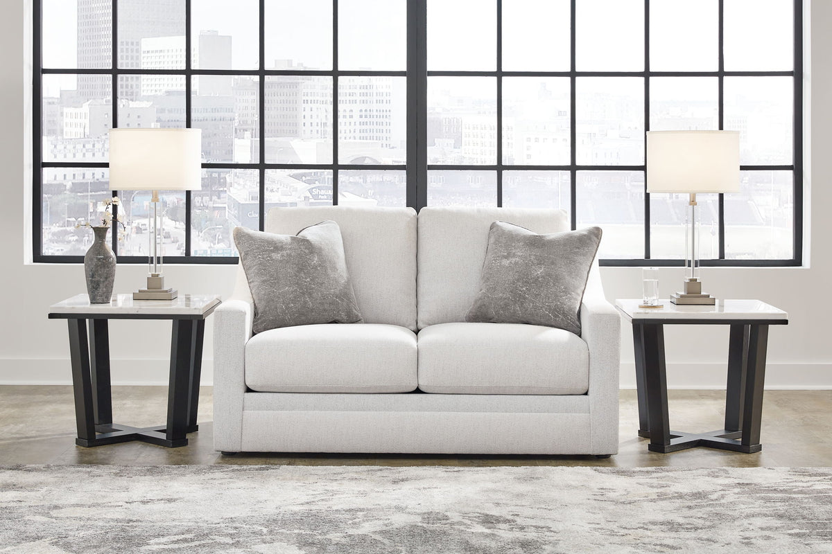 Maitelynn - Loveseat - Chalk