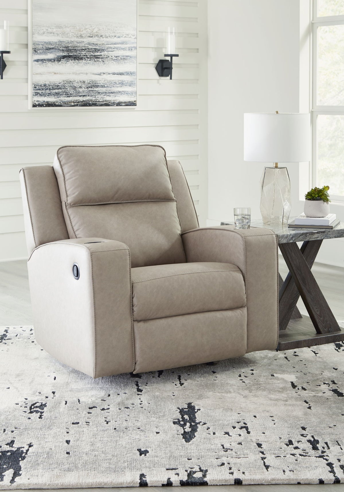Lavenhorne - Rocker Recliner - Pebble