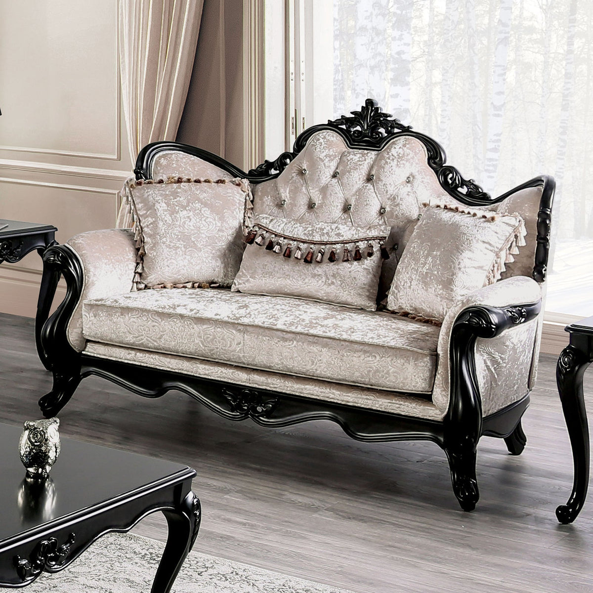 Acapulco Black/Off-White Traditional Living Room Set