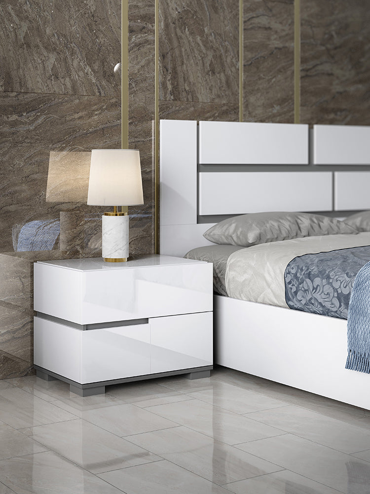 Athena White Right Nightstand