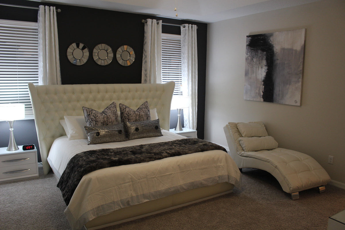Carmen White Mirror for Single Dresser