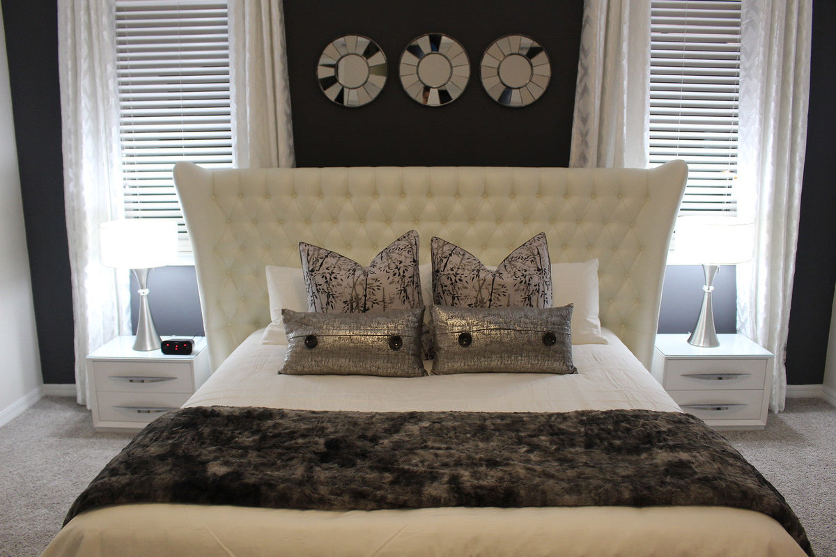 Carmen White Mirror for Single Dresser