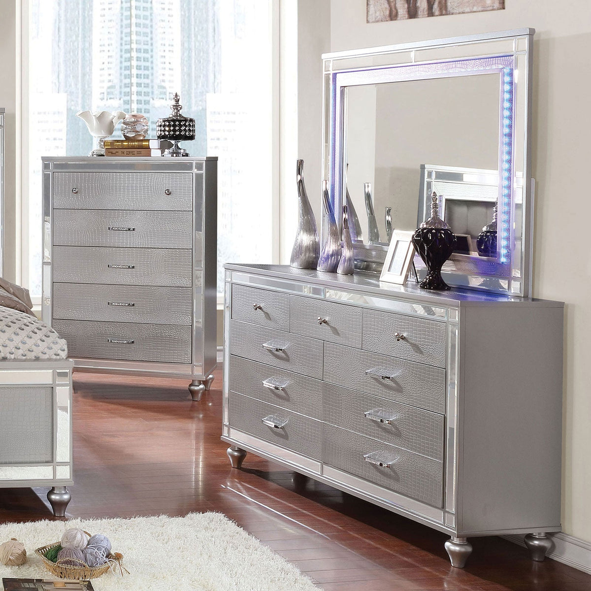 Brachium Silver Dresser
