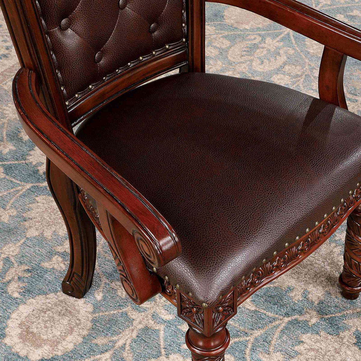 Canyonville Brown Cherry/Dark Brown Arm Chair