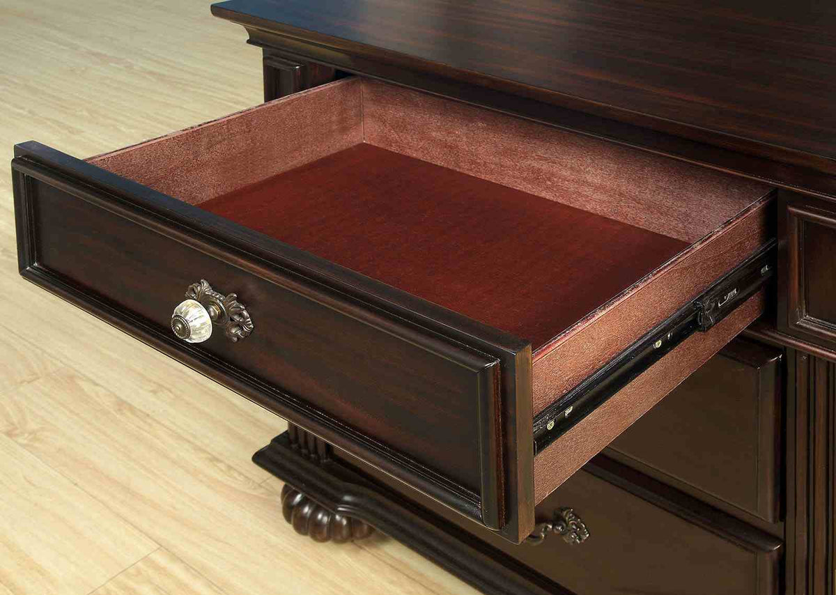 Syracuse Dark Walnut 4-Piece Queen Bedroom Set