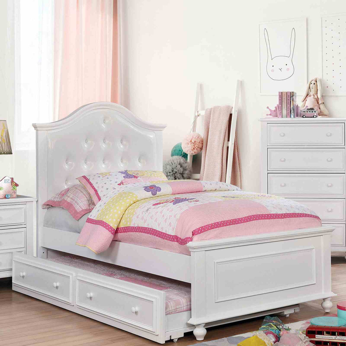 Olivia White Twin Bed