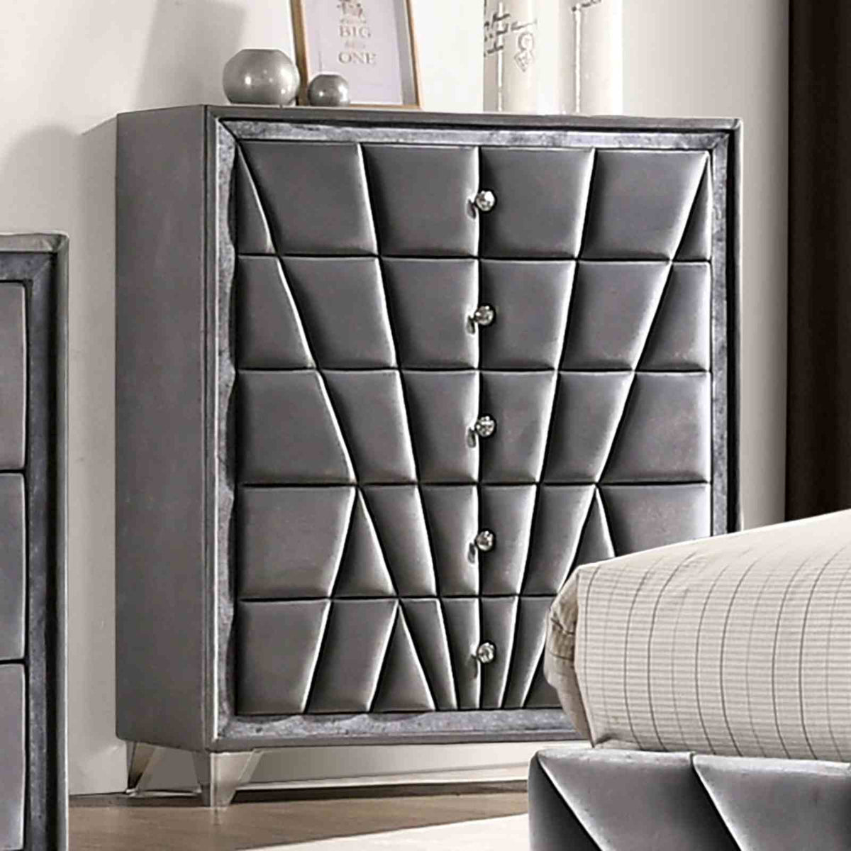 Carissa Gray 5-Piece Queen Bedroom Set