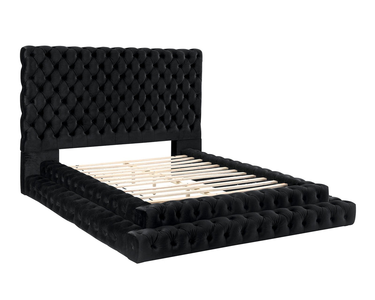 Stefania Black 5 Pc Queen Bedroom Set
