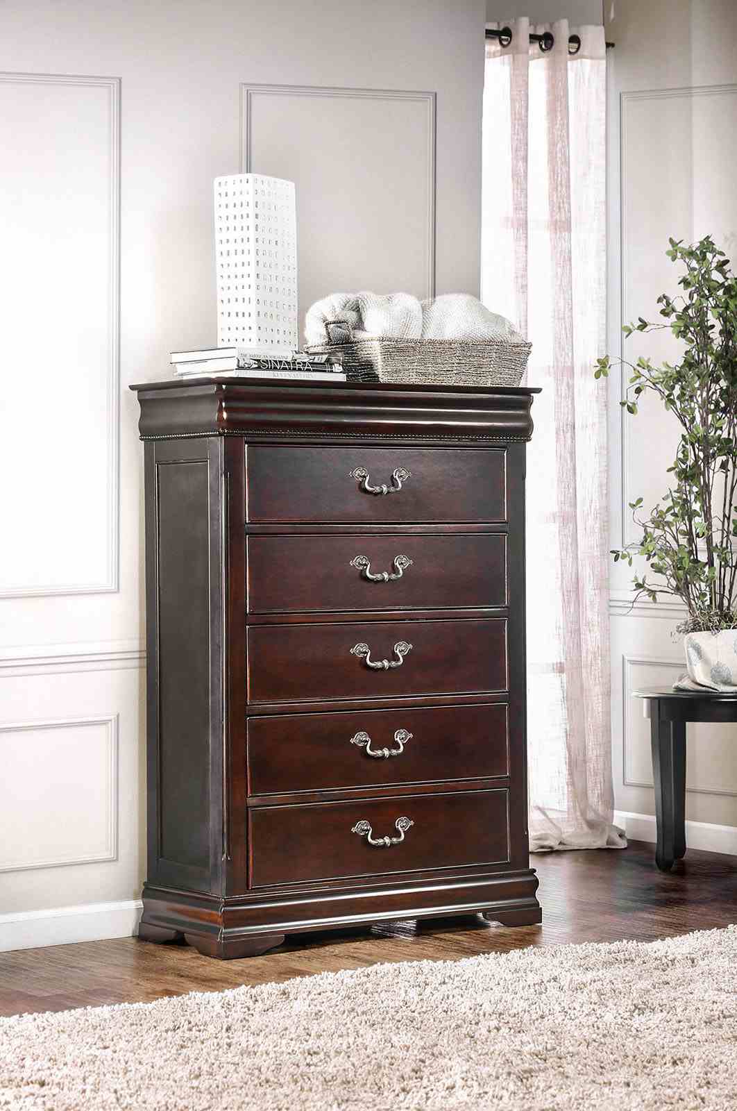 Mandura Cherry Chest
