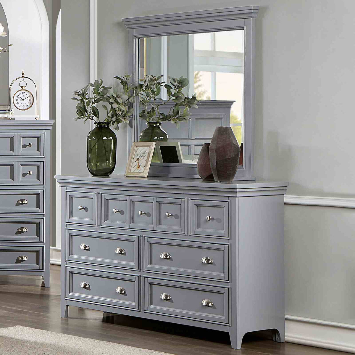 Castlile Gray 5-Piece Queen Storage Bedroom Set