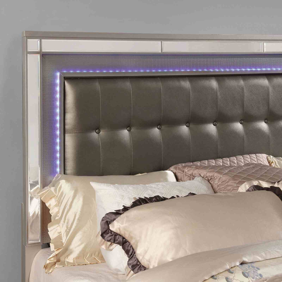 Brachium Silver Dresser