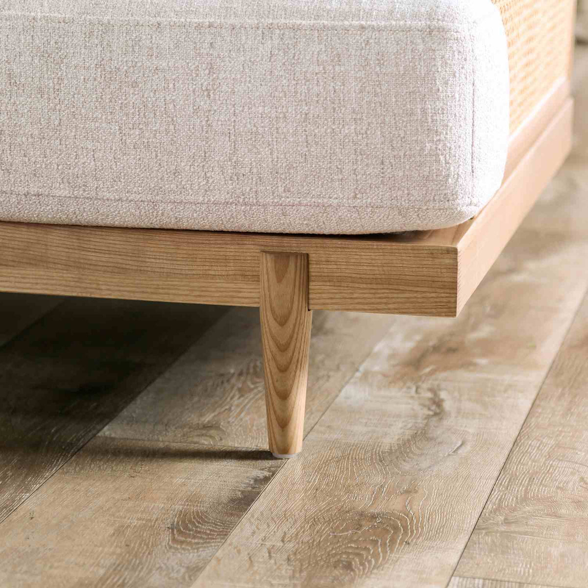 Alesund Light Oak/Beige Loveseat