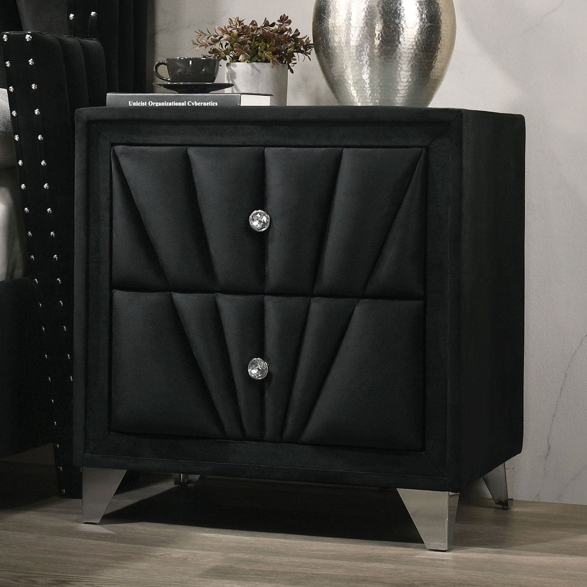 Carissa Black Upholstered Transitional Bedroom Set