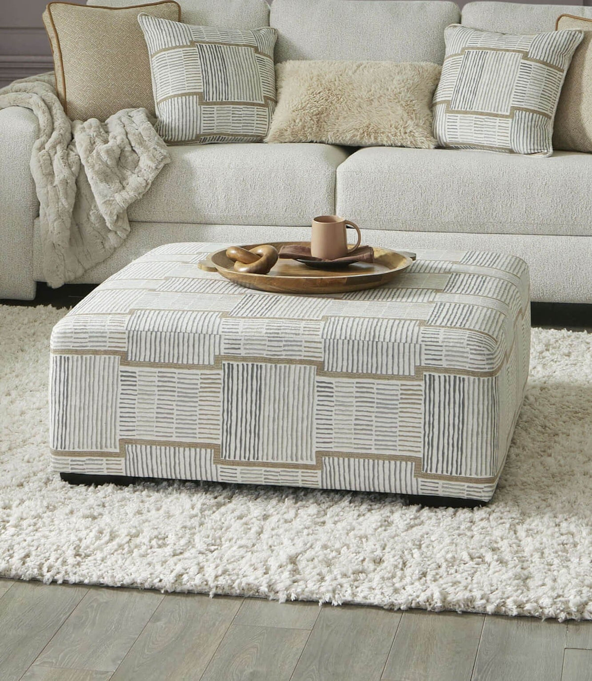 Cochrane Cream/Beige Contemporary Living Room Set