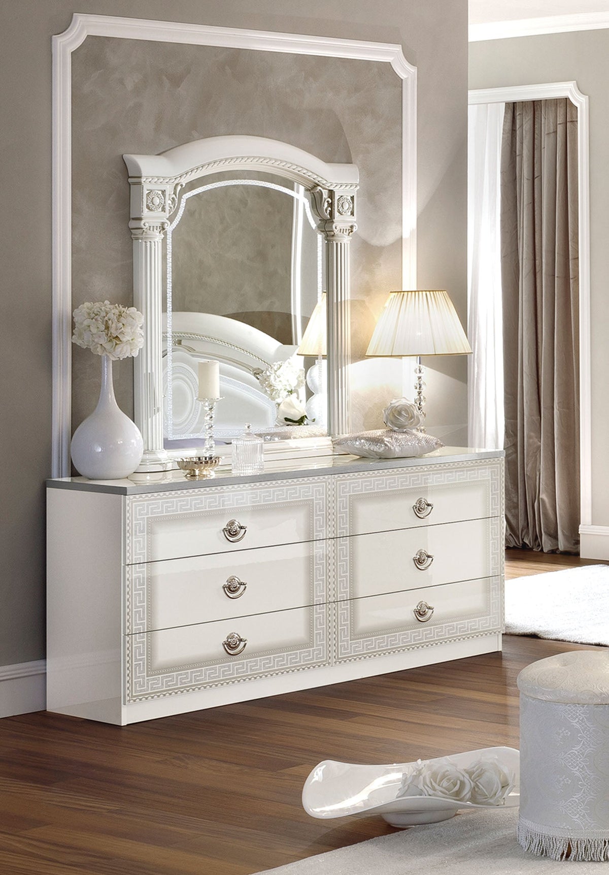 Aida White w/Silver Nightstand