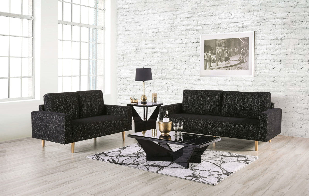 Elverum Black Loveseat