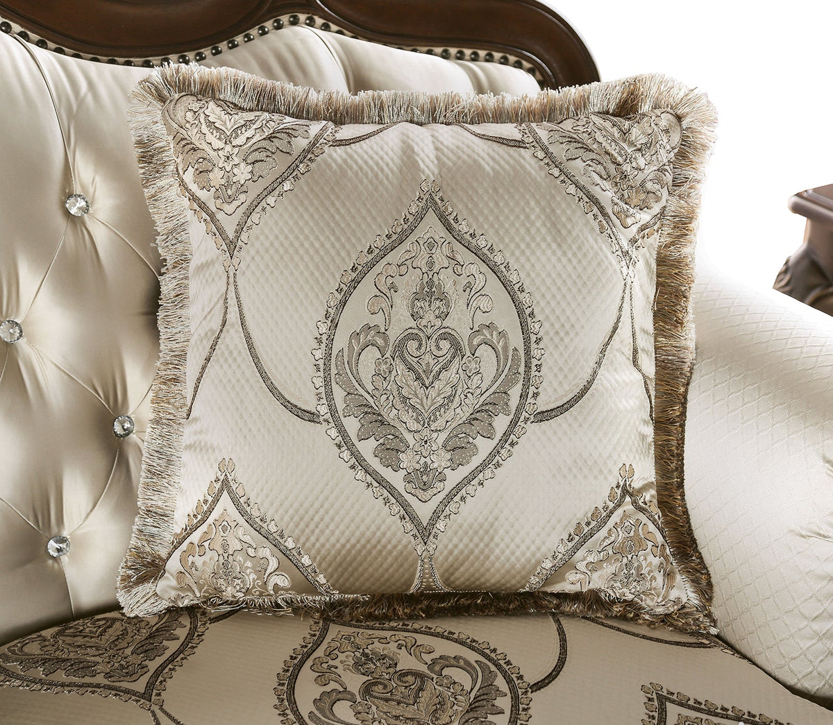 Veracruz Dark Cherry/Beige Traditional Living Room Set