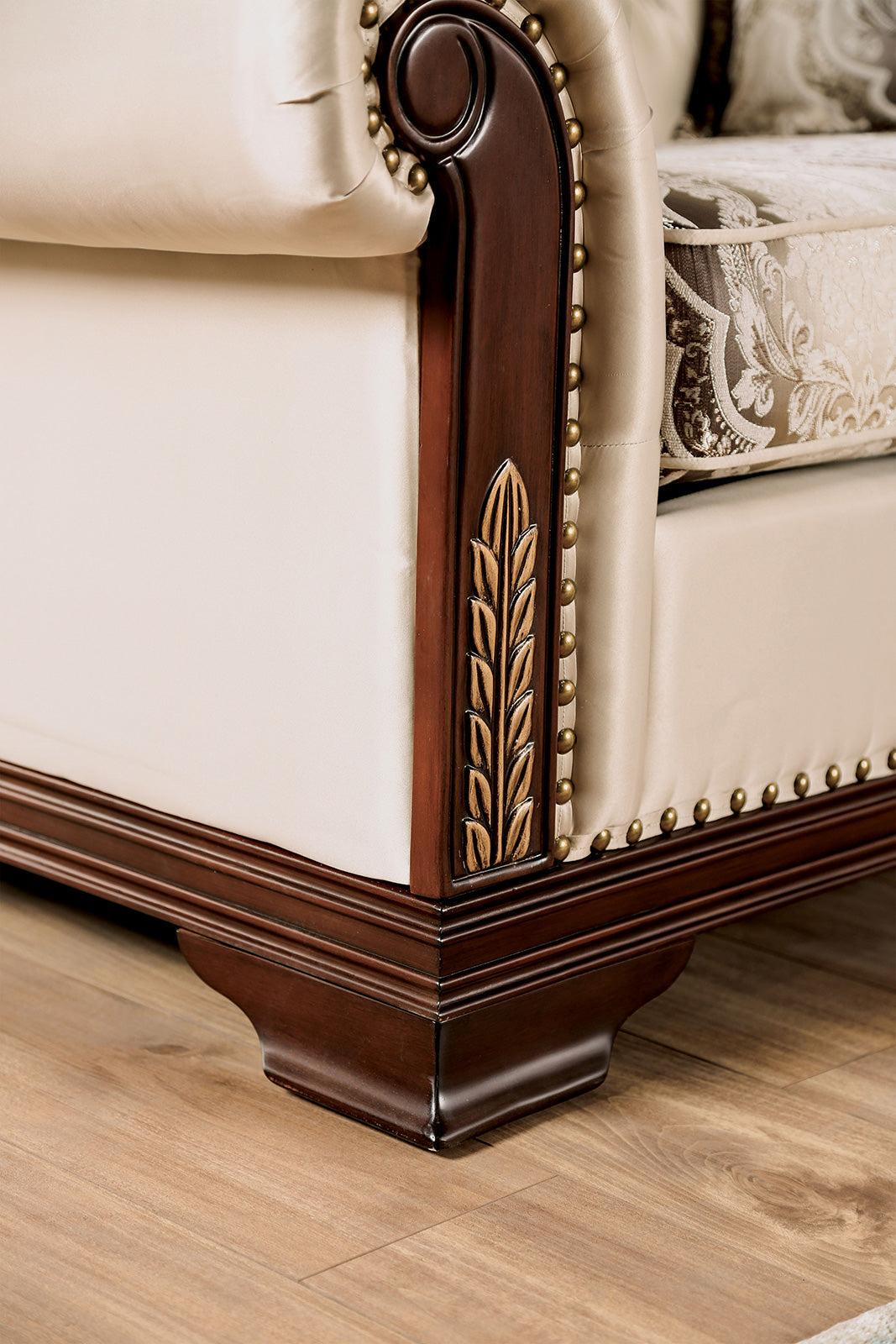 Yucatan Dark Cherry/Beige Traditional Living Room Set